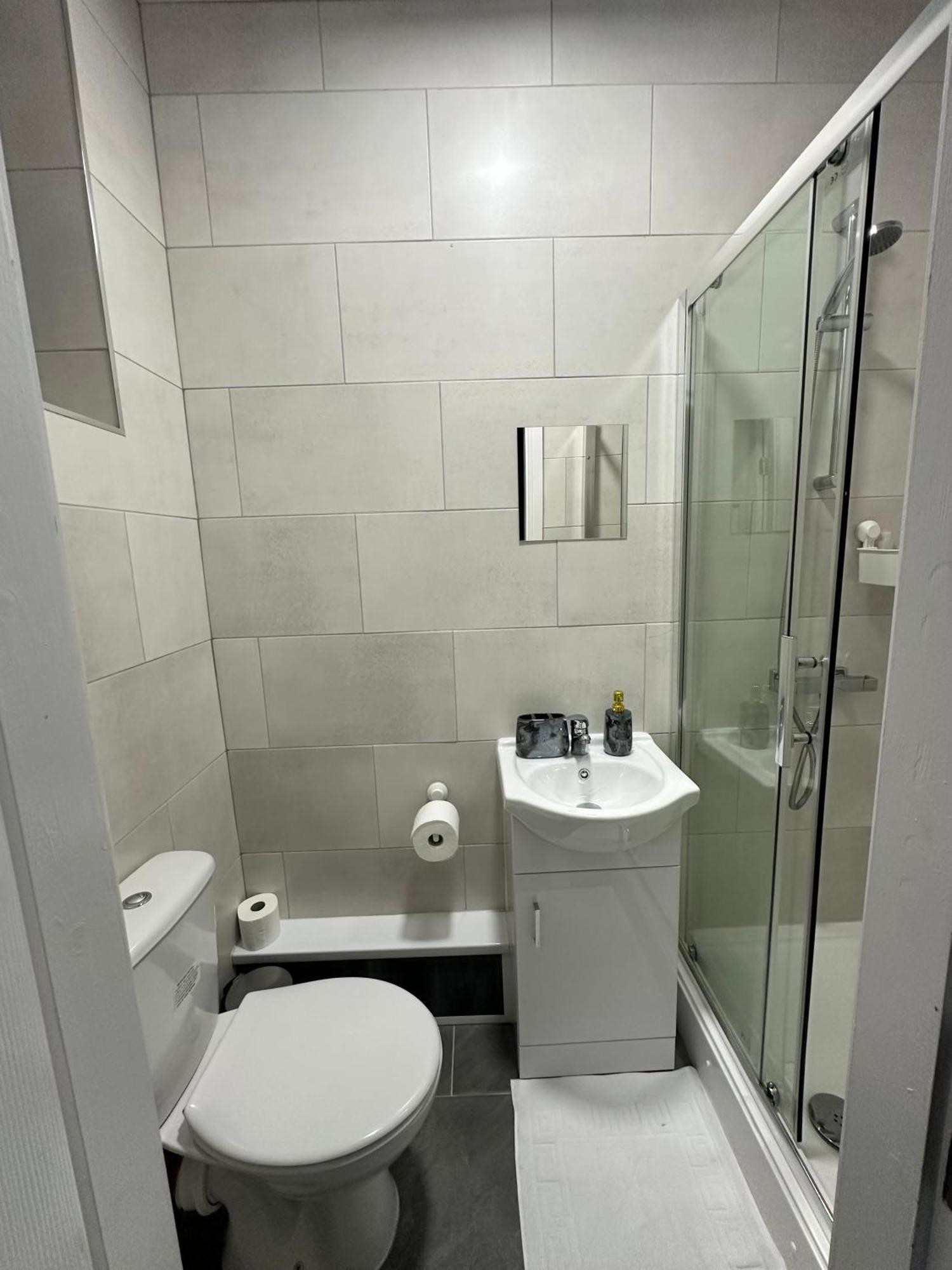 Private Luxurious City Studio-Daily,Weekly,Monthly Бирмингем Экстерьер фото