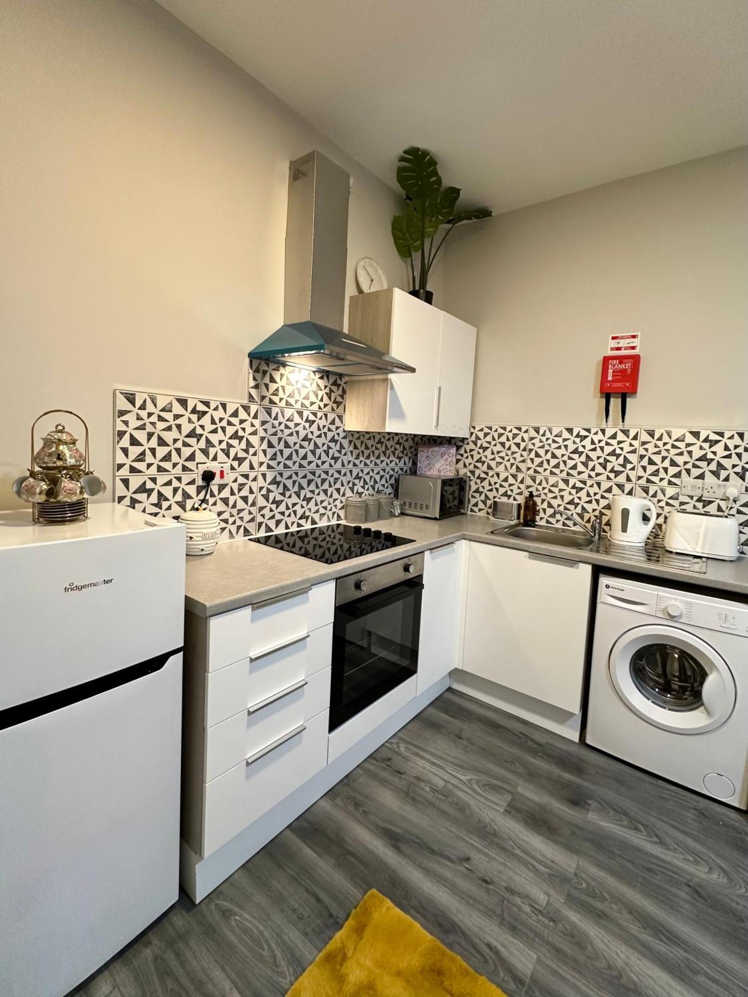 Private Luxurious City Studio-Daily,Weekly,Monthly Бирмингем Экстерьер фото